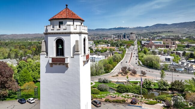 24 hour plumber Boise Bench Idaho for burst pipes and leaks