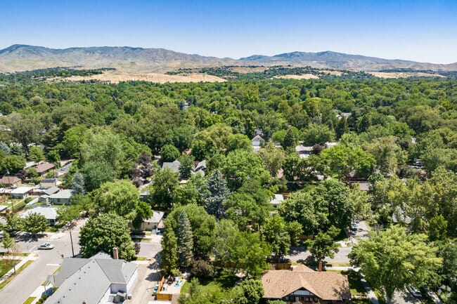 Emergency plumber serving North End Boise Idaho